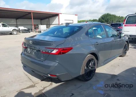 2025 Toyota Camry Se z USA, uszkodzony, nr VIN 4T1DAACKXSU139562